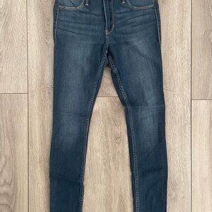 Hollister Women's Deep Indigo Skinny Jeans
